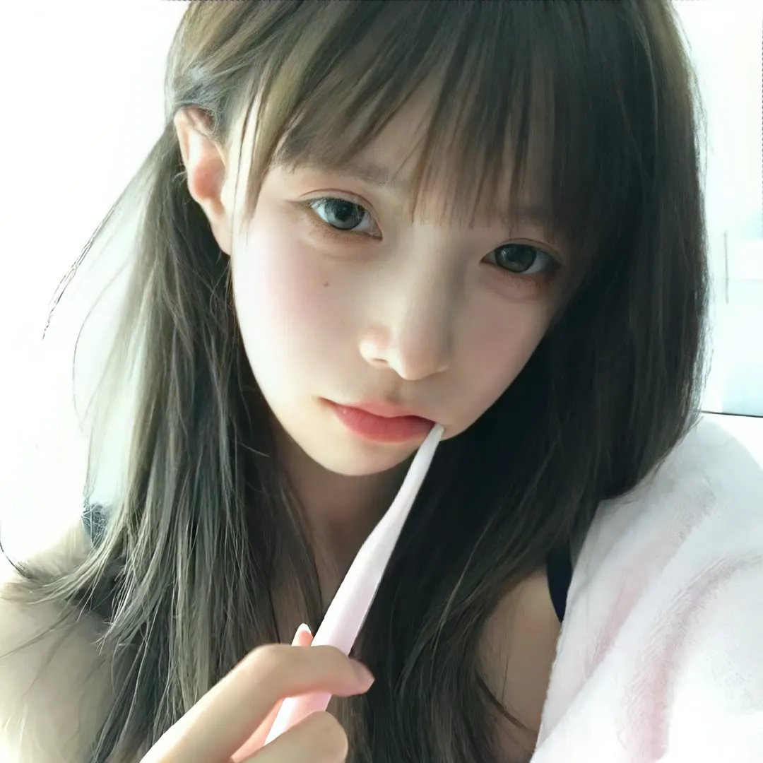 黑暗中的两个人